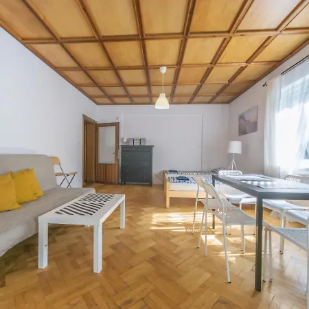 Hostel House Managers - Vintage