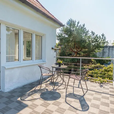 Hostel House Managers - Vintage