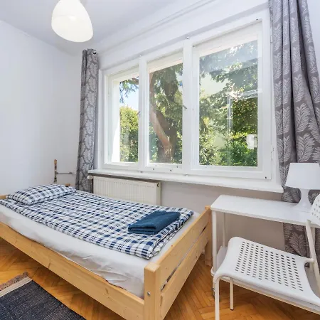 House Managers - Vintage Auberge de jeunesse Sopot